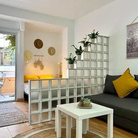 Apartamento 2 Min Dalla Loft Terrazza Casa Gialla