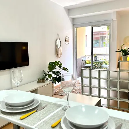 2 Min Dalla Loft Terrazza Casa Gialla * Las Palmas de Gran Canaria