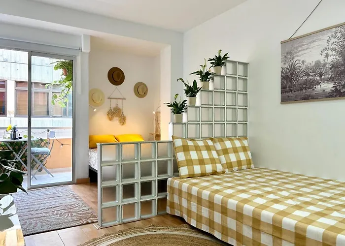 2 Min Dalla Loft Terrazza Casa Gialla * Лас-Пальмас-де-Гран-Канарія