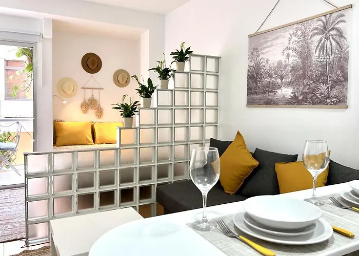 Апартаменти 2 Min Dalla Loft Terrazza Casa Gialla